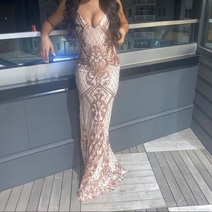 rose gold sequin dress. Well taken care of. All sequin is still in tact.